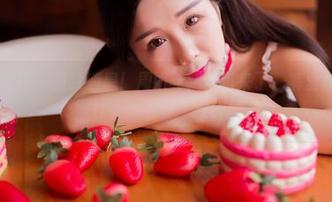 GIRLT果团网 – 最新消息！周妍希新图包来了，裤里丝的画风竟然让我停下来，真好玩。