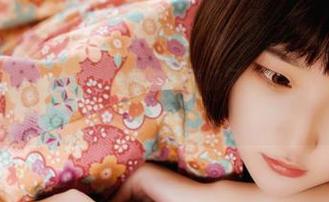 GIRLT果团网 – 美图套路深，裴希西的网袜让我不知所措，哦，神奇的眼睛！