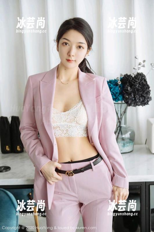 HuaYang花漾-Abby李雅 HuaYang花漾 - 资源如黑丝,软软滑滑,Abby李雅这次不简单!