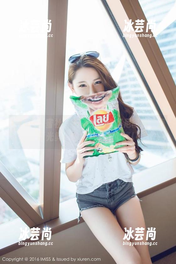 IMiss爱蜜社 - 石心琪的比基尼图片：表面光鲜，内核依旧是个迷！