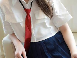 MFStar模范学院 – 冯木木LRIS的作品：体操服里的小宇宙