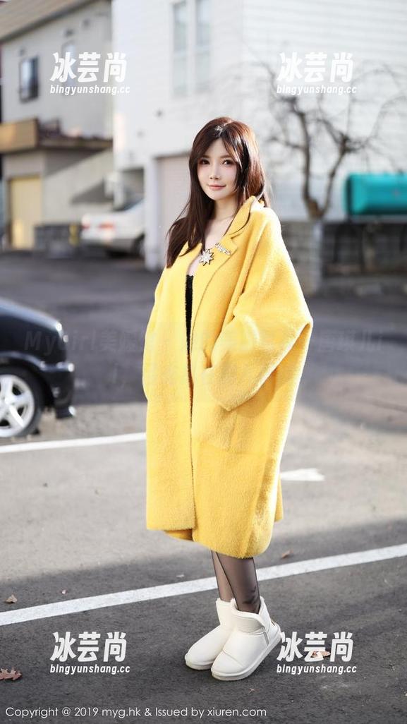 MyGirl美媛馆 - 她的美脚写真—唐琪儿il，目光总在那儿徘徊