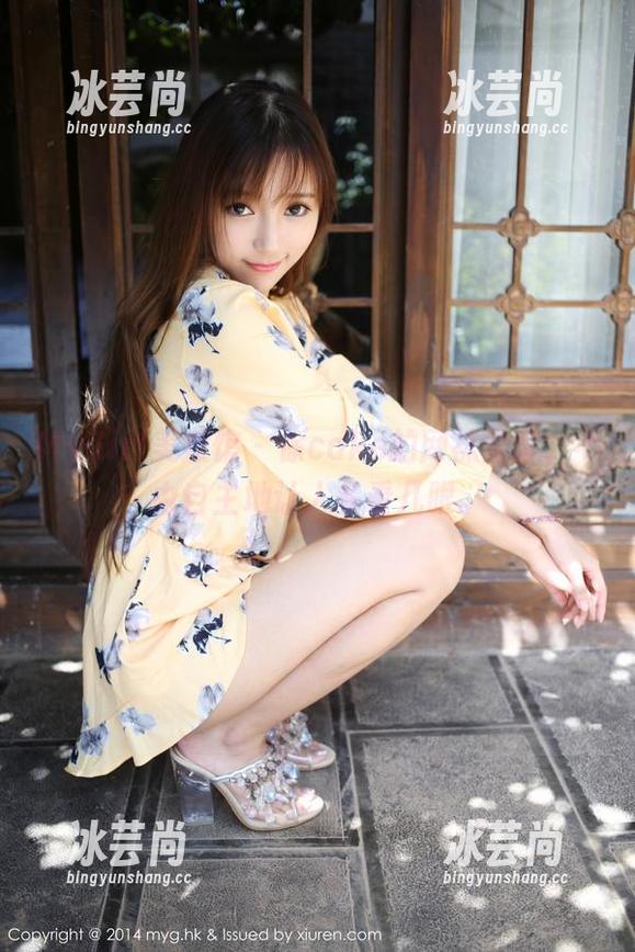 MyGirl美媛馆 - 徐cake的网袜全套，不由自主地让人多看几眼。