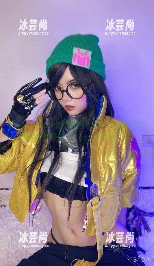 PoppaChan PoppaChan的美脚图书馆——每张照片都在低声呼唤‘KeepitReal’!