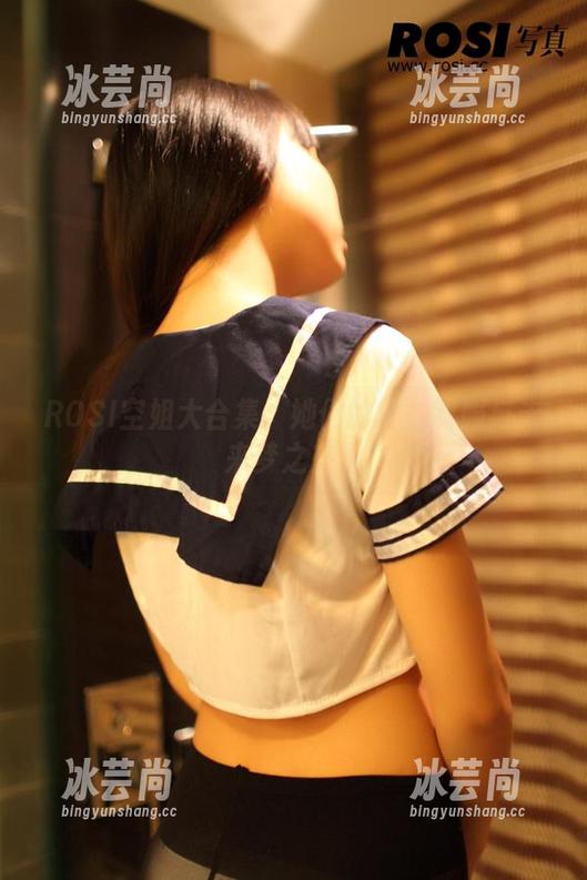 ROSI空姐大合集：她们的复古制服与未来梦之交错