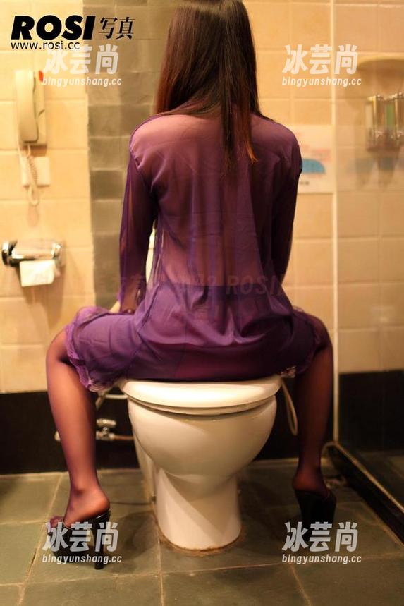 ROSI写真 你见过毛衣有灵魂吗?ROSI原图等你来分享!