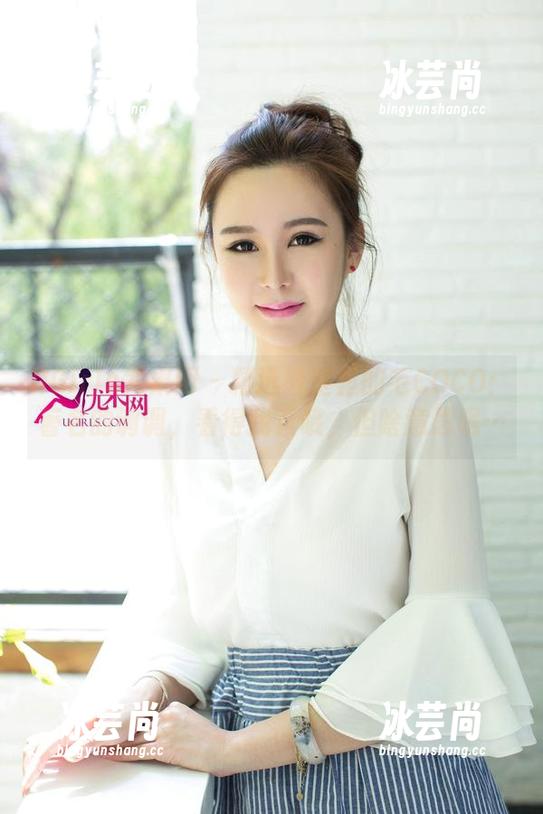 UGirls尤果网 - 精选教室里的毛COCO：著名的调调，看得我直哦，但啥意思呢…