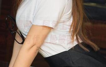 UGirls尤果网 – 图包上线，郝晴Grace教你如何优雅地被蕾丝压倒！