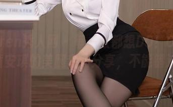 Xiuren秀人网 – 每一张都想DO！Olivia童安琪的美腿套图分享，不能错过！