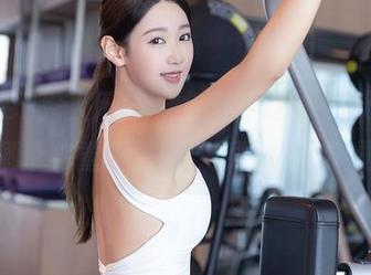 Xiuren秀人网 – “免费下载”：Sugar糖酒酒带你重返校园，顺便做个学霸梦！