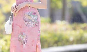 Xiuren秀人网 – 这就是蛋蛋宝的夏日高清写真，想不想直接飞去海边？