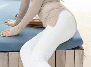 YouMi尤蜜荟 – 玥儿玥er黑白美图合集：一抹色调下的无尽联想，这个女孩就是个花样百出的创意家。