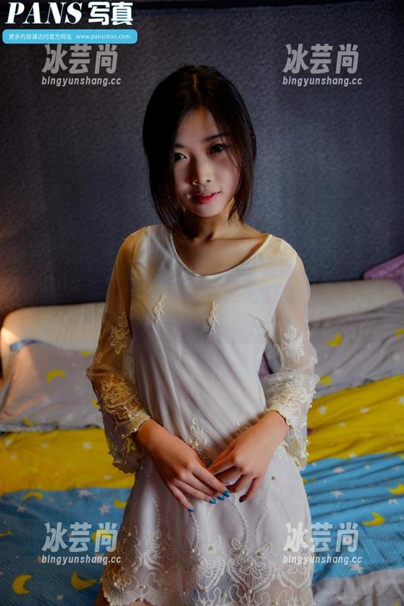 pans - 小倩的夏日套图更新，如果这也是个游泳池，你会想下水吗？
