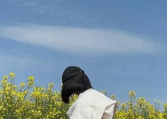 微密圈 – 将俏妞qiaoniuTT的写真更新锁定为新一季的单曲循环，我保证不打扰！