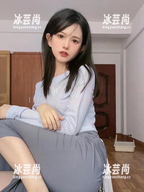倦倦喵的巫女专题，保证你看到的每一张都是高清级别的炒鸡美图！