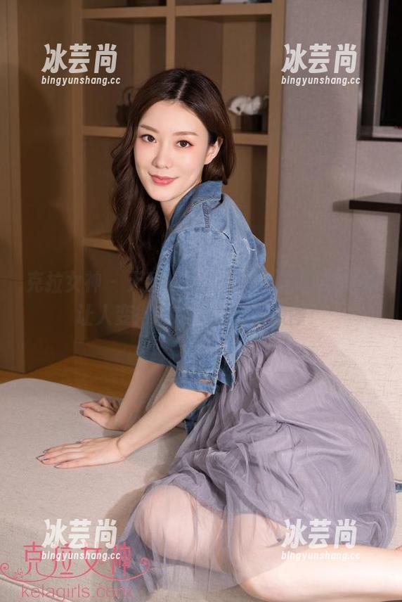 克拉女神 - 无敌的职业套装，杨暖说它能让人变得…认真点击看原图！