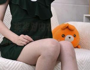 初夏女神 – 柒柒对内衣的热爱……哎呀，更新的图片我看得心里好奇怪呢。