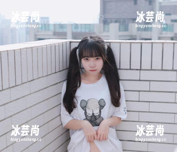 可可小白兔的透明图集，谁说看不清？难道还有隐身技能？