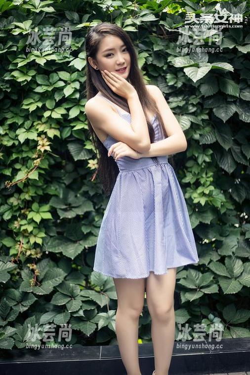 头条女神-李媛媛 头条女神 - 李媛媛的蕾丝全套,居然让人忍不住咂嘴