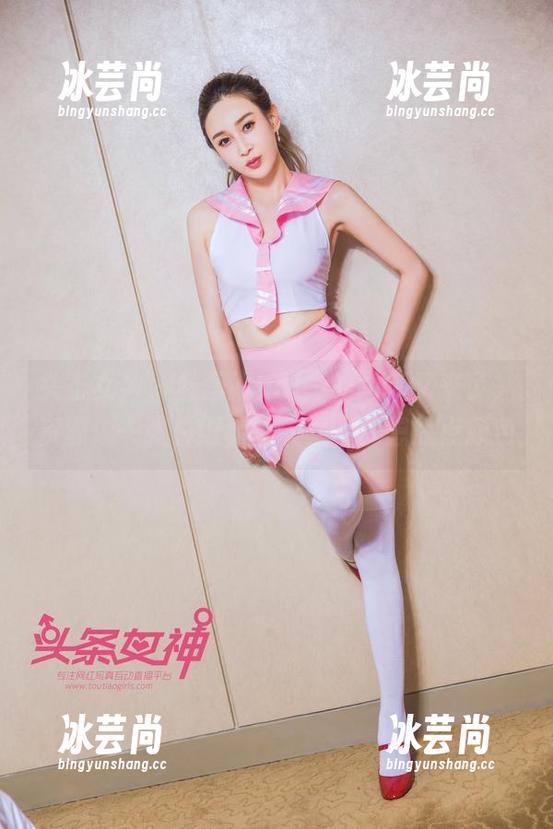 头条女神-杨漫妮baby 头条女神 - 杨漫妮baby的图集又来了,资源像一张白纸,让人忍不住想涂点颜色