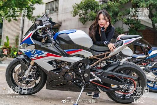 妍子坚不可摧之花嫁：这原图让你忍不住想给她加个滤镜——真的，图片太完美！