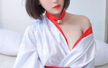 姜仁卿(강인경)的照片：“圣诞快乐”的气氛还能再浓一点吗？