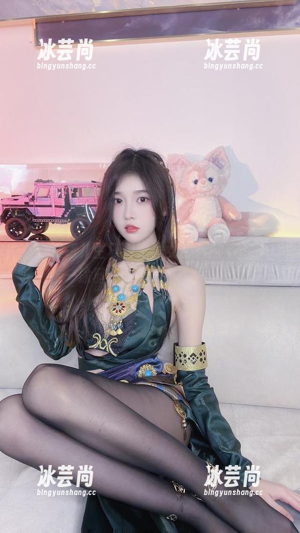 小小奶瓶儿生日限定仙女兔，高清作品，唉，这一涂鸦，心情瞬间就跟着变好呢。