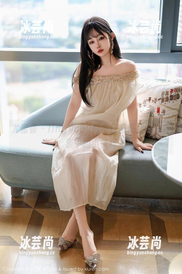 尤蜜荟 - lingyu69的牛仔裤系列——合集中的小惊喜