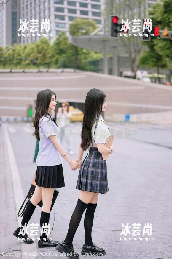 尤蜜荟 - 连衣裙与玥儿玥er的私房图集：穿上这裙子，谁还需要魔法？