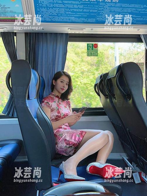 张老师 微密圈 - 看张老师的双马尾,图集居然如同无圣光的黑暗料理,真让人难以自拔。