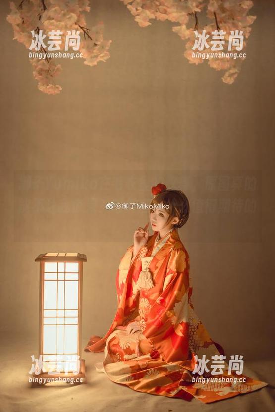 御子Yumiko在毛衣里的炫舞，原图真的能不让我惊呆？写真还有什么值得期待的？