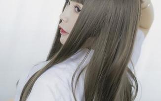 看私拍：抱走莫子的连体黑丝圣诞比基尼，竟给了我小确幸，莫非天气太冷，我脑子也冷了？