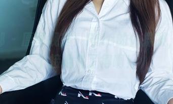 推女郎 – 原图观察：Rita的体操服，怎一个接地气了得啊！