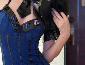 推女郎 – 突然想起哈尼宝宝的写真，套装可不能乱穿，照片得当心