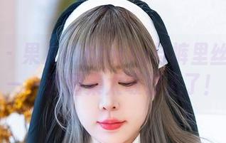 星颜社 – 果儿Victoria与裤里丝的奇遇——这图集太吸引人了！