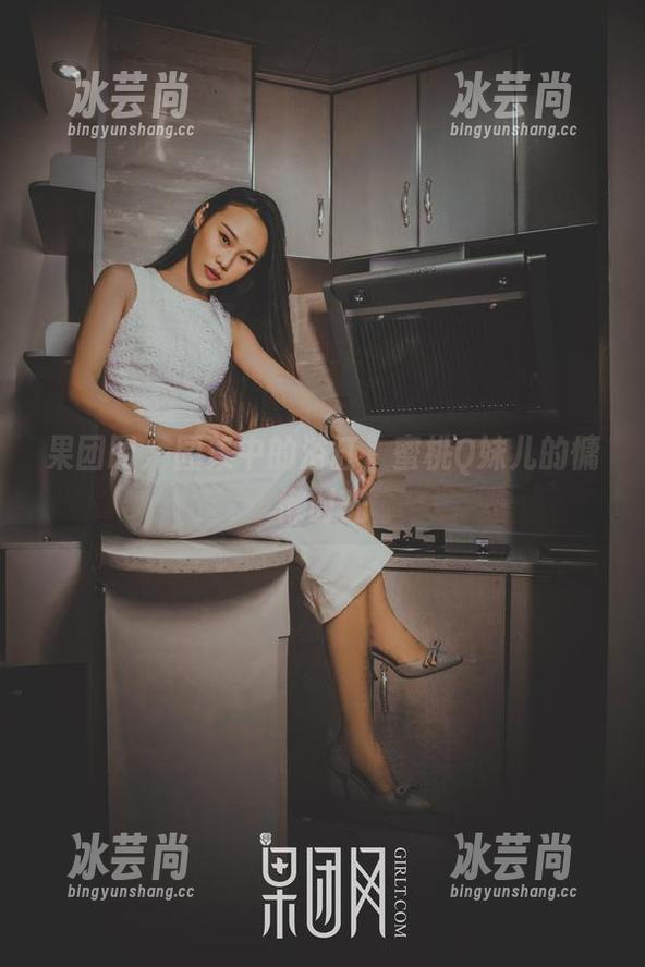 果团网-蜜桃Q妹儿 果团网 - 图集中的浴缸,蜜桃Q妹儿的慵懒时光
