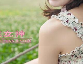 梦丝女神 – 王娇娇泳衣图集！噔噔噔，水里加点盐，更显甜！