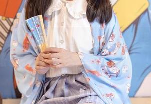 在森萝财团的黑丝性感女仆合集里，每一张都在说‘别看我太久哦’！