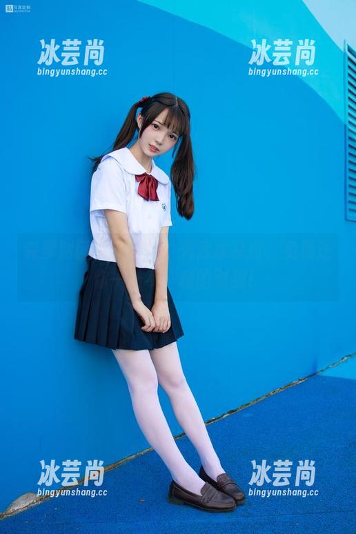 森萝财团白丝合集，死库水装扮，免费送你一场不一样的对视！