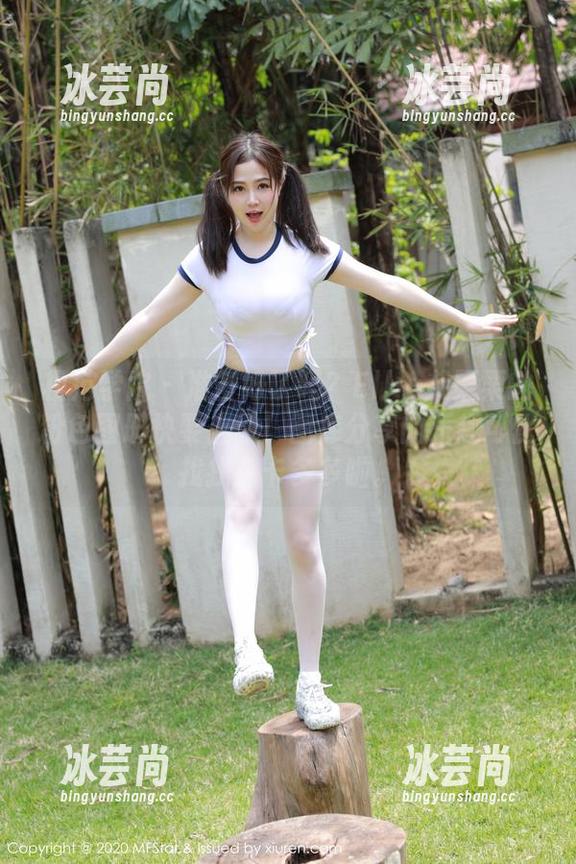 模范学院-Ellie艾栗栗 模范学院 - 准备好了吗?Ellie艾栗栗的粉色图册快要上线!图库分享的乐趣可比找找色卡多多啦。