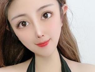 微密圈 – 图包里的大作，海豚baby的剧情是不是要火呢？