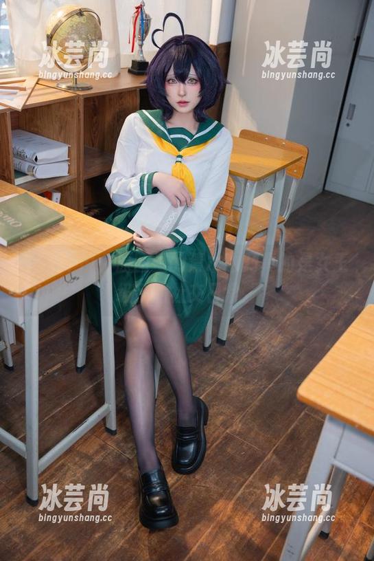 不得不说，原图里的清水由乃真的是女王级别的社交日常。