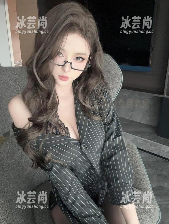 清水由乃 清水由乃浴室探险,拿下这组免费套图,洗去一天的疲惫!