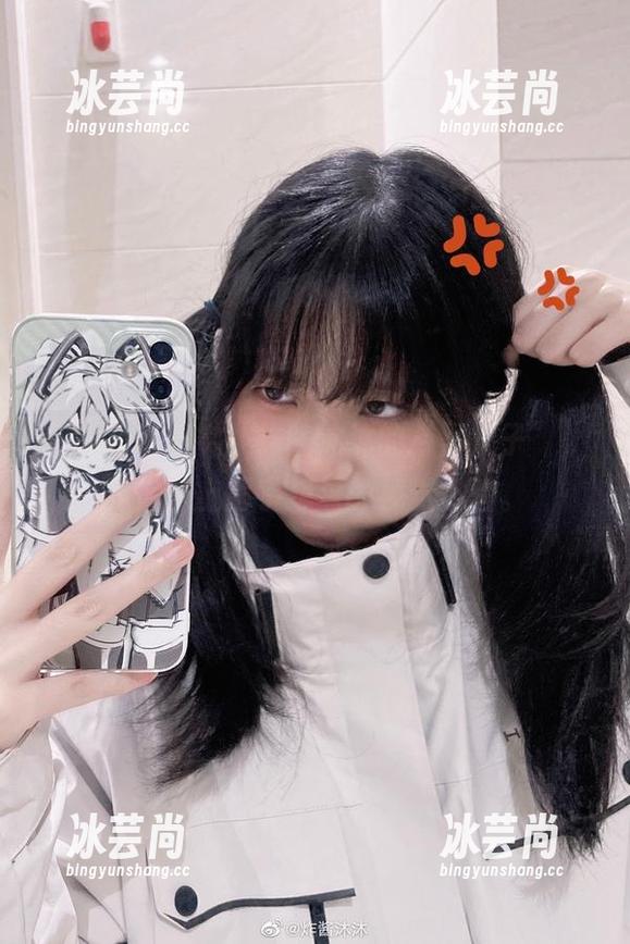 在线高清观赏：炸酱沐沐的“黑太子”，为你献上超乎想象的视觉体验。