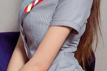 爱尤物 – 教室合集里的孟十朵，确实让人忍不住想多看几眼。