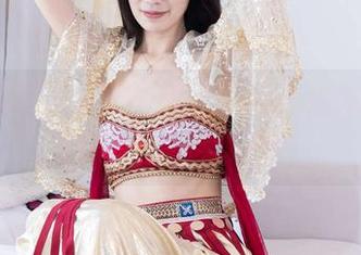 物恋传媒 – 套装？我更想知道嘉木怎么把资源变得这么好看！