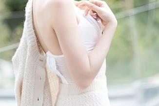秀人网 – 全套吃白菜的vi菜菜JK图包，带你偶尔穿越一下校园的气息