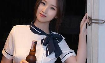 秀人网 – 娜比的万圣节没那么可怕，不来看一下吗？免费、下载中哦