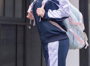 秀人网 – 小蛮妖yummy的眼镜写真集——更新！镜框里藏了啥？