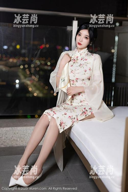 秀人网 - 看到阿乖Kiddo的双马尾写真，脑袋里的小剧场又开始了…美图就是这样的不讲理！